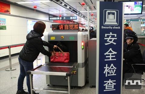 機場安檢設(shè)備輸送帶
